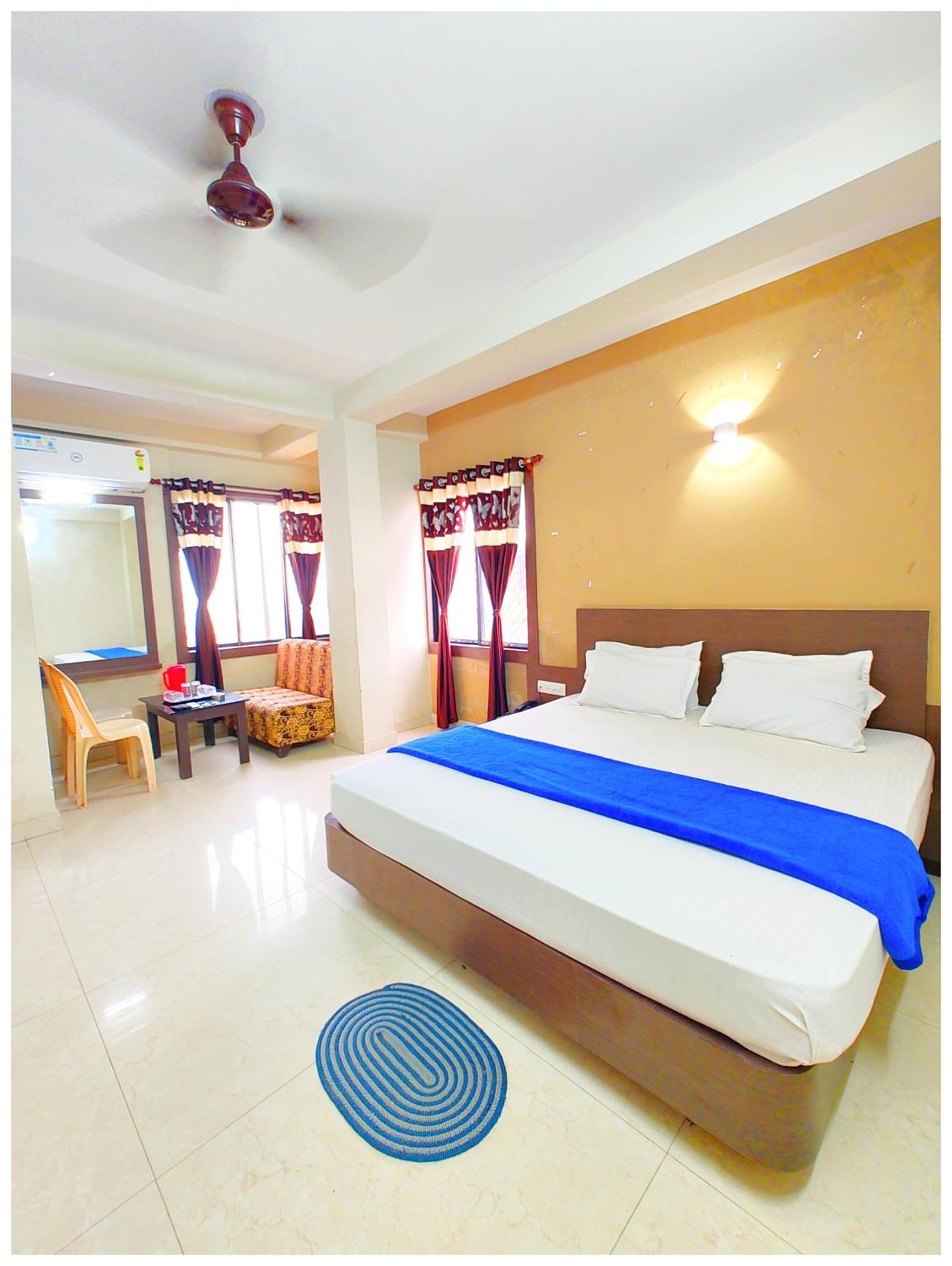 Hotel U!k Palace Near Sea And Jagannath Temple - Free Wifi- Lift And Parking Facilities - Fully Air Conditioning & Luxuary - A Rated In Puri